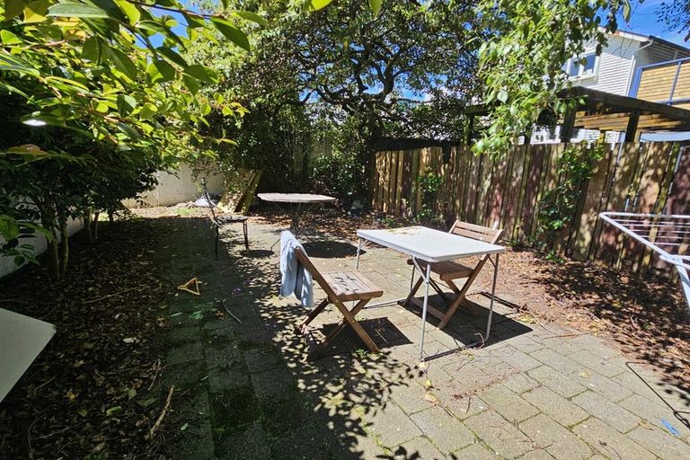 Photo of property in 23 Palmer Street, Aro Valley, Wellington, 6011