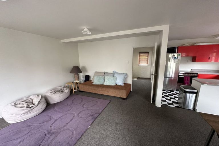 Photo of property in 3/74 Waiwhetu Road, Waiwhetu, Lower Hutt, 5010