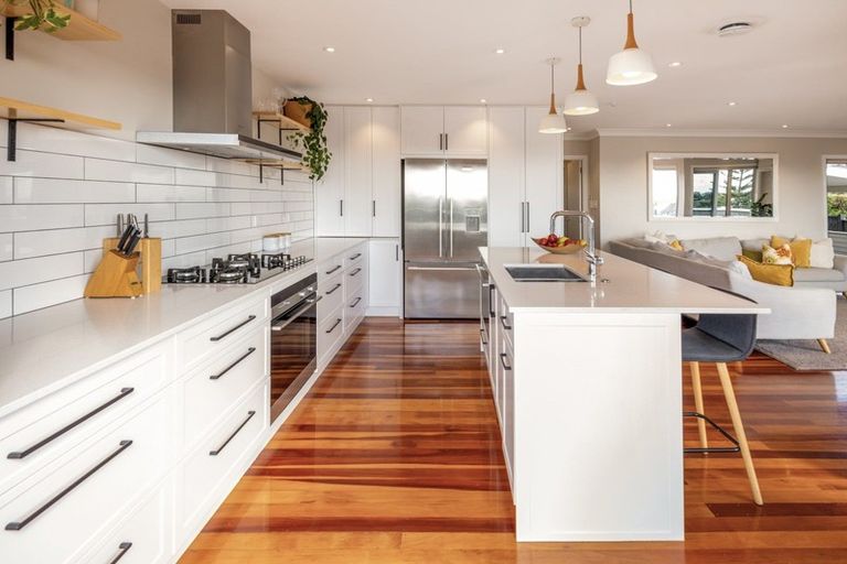 Photo of property in 78 Alexander Street, Cockle Bay, Auckland, 2014