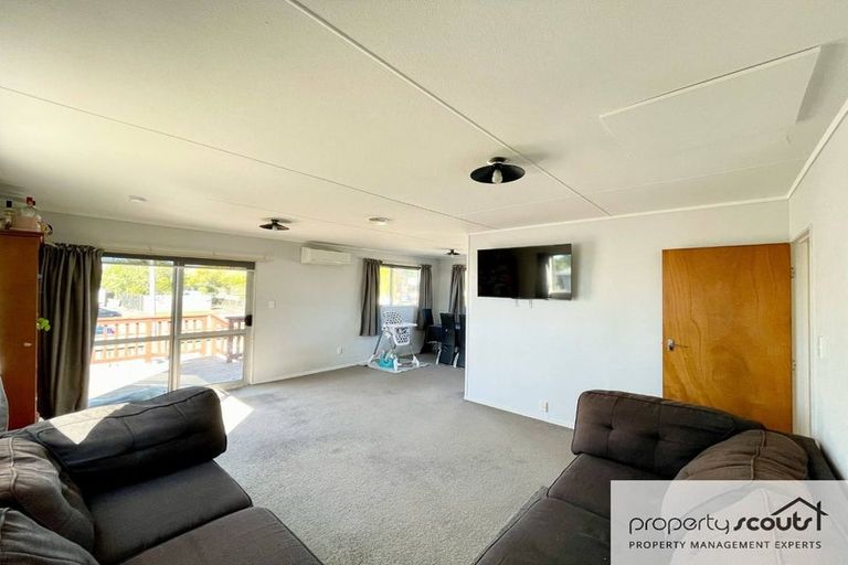Photo of property in 10 Wicklow Place, Bell Block, New Plymouth, 4312