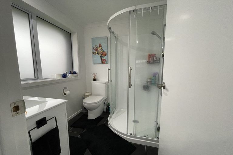 Photo of property in 110 Cracroft Street, Waitara, 4320