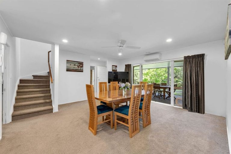 Photo of property in 38 Polo Prince Drive, Totara Park, Manurewa, 2576