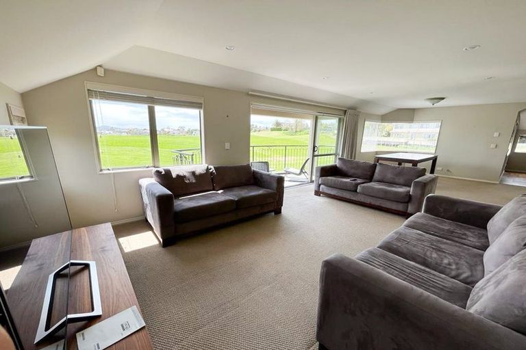 Photo of property in 60 Grammar School Road, Pakuranga, Auckland, 2010