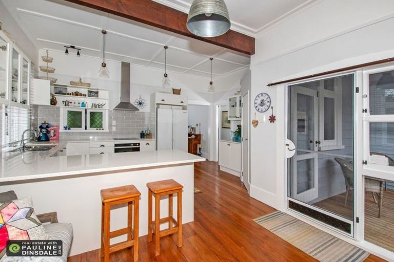 Photo of property in 17 Aubrey Street, Regent, Whangarei, 0112