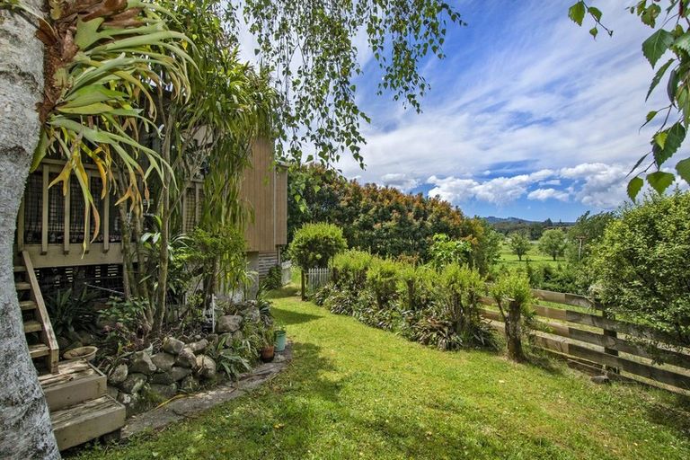 Photo of property in 3 Crows Nest Road, Hukerenui, Hikurangi, 0182