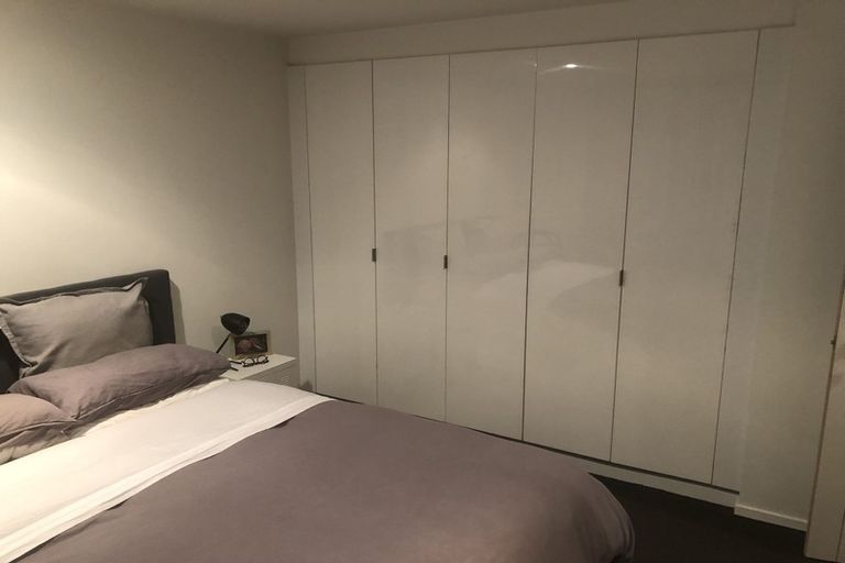 Photo of property in 1/16 Holly Road, St Albans, Christchurch, 8014