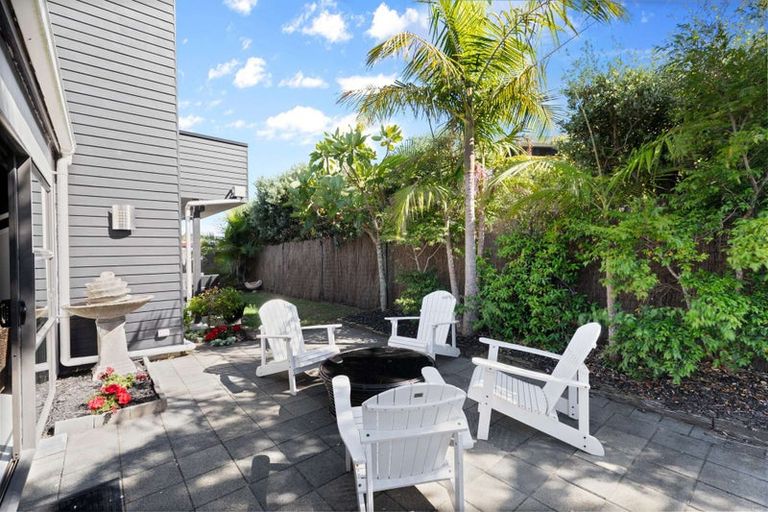 Photo of property in 137 The Fairway, Matarangi, Whitianga, 3592