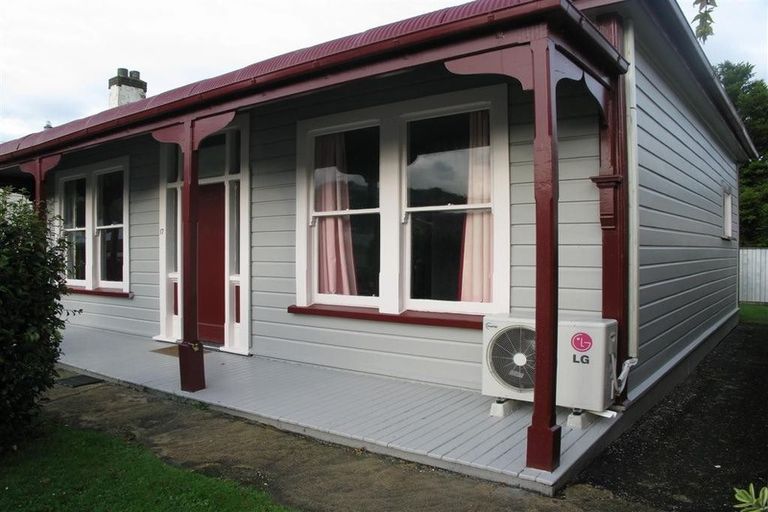 Photo of property in 17 Crown Street, North East Valley, Dunedin, 9010