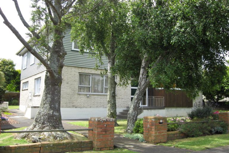 Photo of property in 3/1a Rimu Road, Mangere Bridge, Auckland, 2022