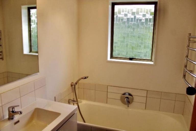 Photo of property in 1/29 Ballance Street, Lower Vogeltown, New Plymouth, 4310