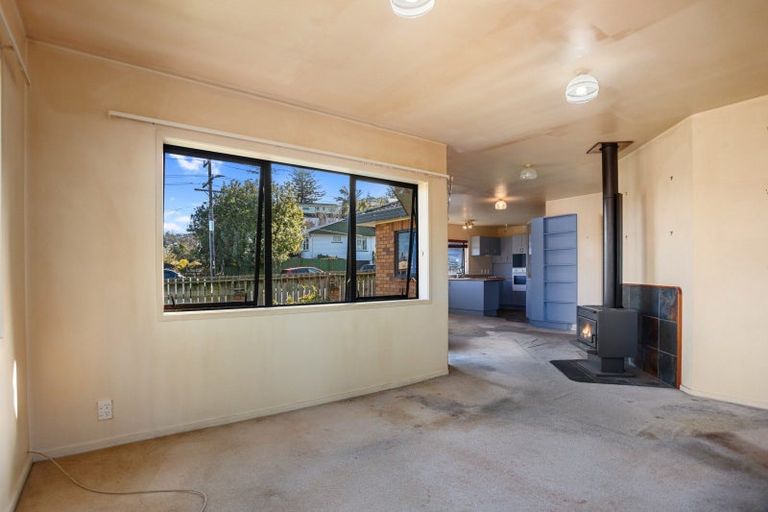 Photo of property in 102b Brunton Crescent, Thames, 3500