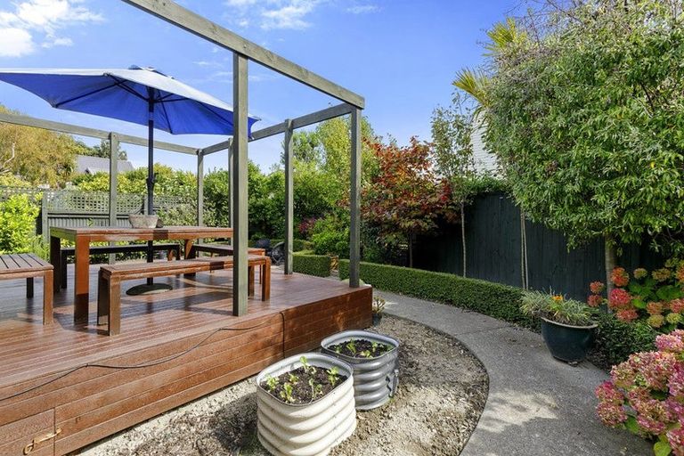 Photo of property in 2/57 Hautana Street, Woburn, Lower Hutt, 5010