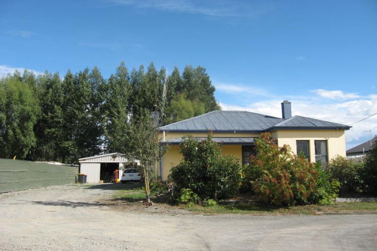 Photo of property in 20 Cross Street, Geraldine, 7930