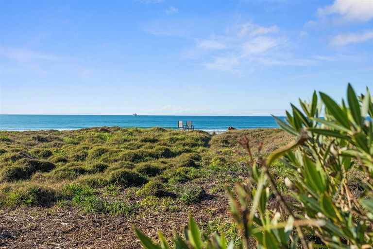 Photo of property in 1/161b Oceanbeach Road, Mount Maunganui, 3116