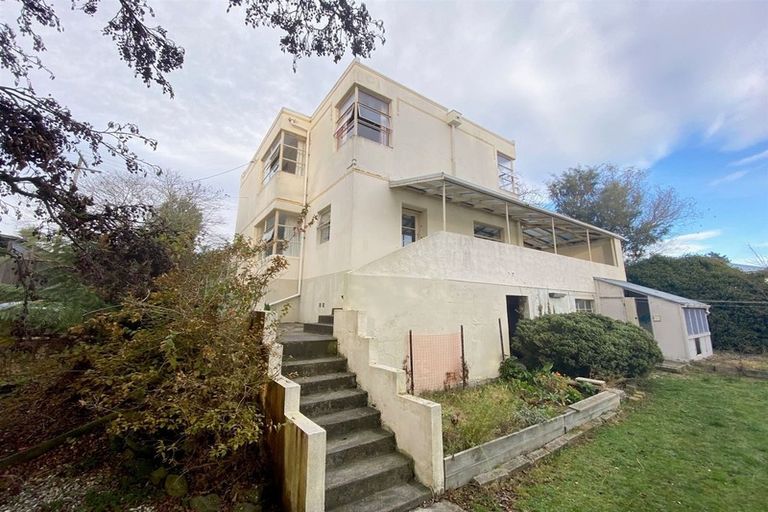 Photo of property in 6 Cossens Street, Balclutha, 9230