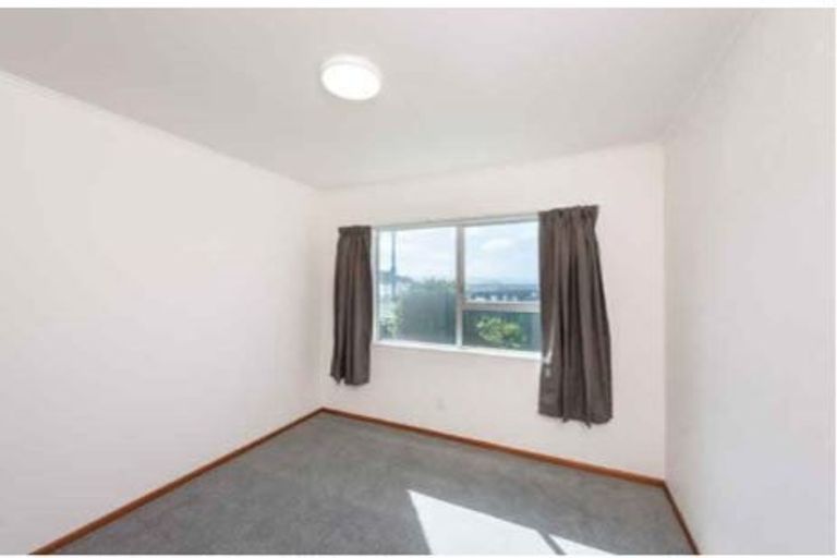 Photo of property in 73 Marine Parade, Seatoun, Wellington, 6022