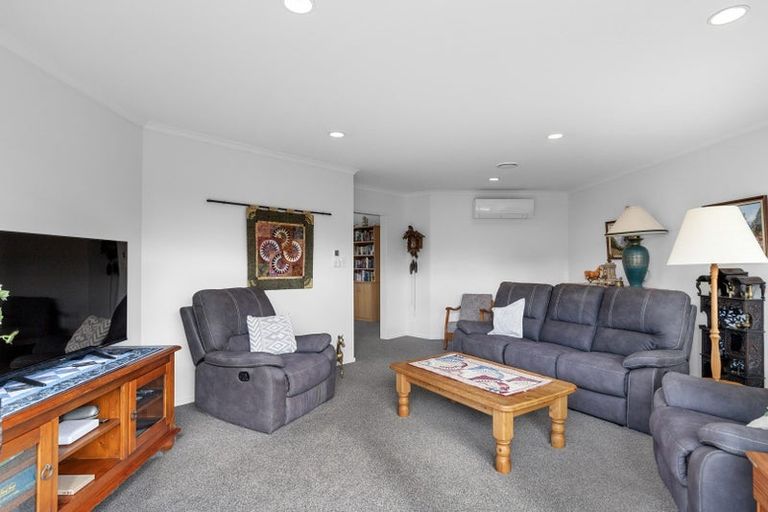 Photo of property in 3 Bouverie Crescent, Flagstaff, Hamilton, 3210