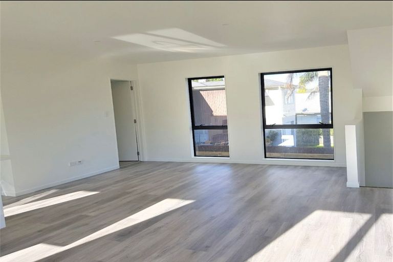 Photo of property in 7 Apple Lane, Henderson, Auckland, 0610