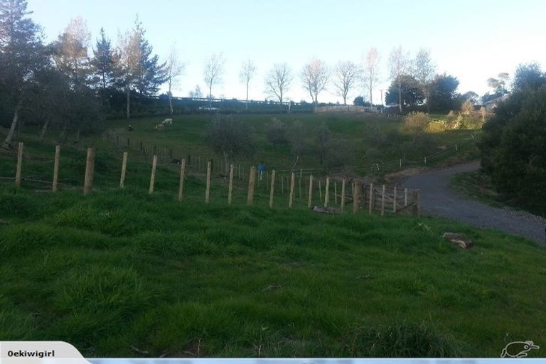 Photo of property in 639 Whitford Road, Whitford, 2571