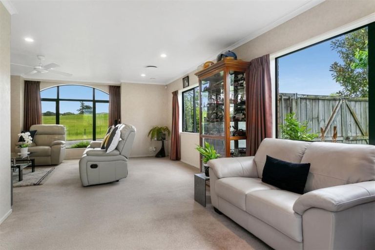 Photo of property in 35 Acacia Bay Road, Nukuhau, Taupo, 3330