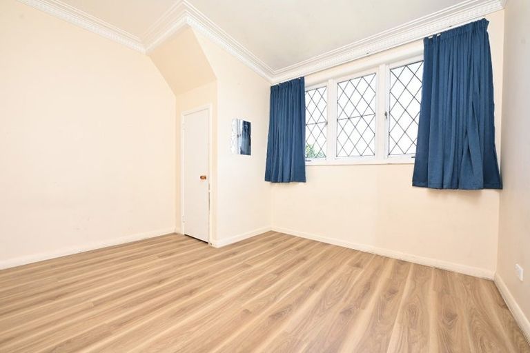 Photo of property in 98 Wallace Road, Papatoetoe, Auckland, 2025