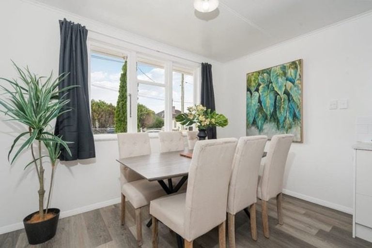 Photo of property in 5 Firth Crescent, Otara, Auckland, 2025