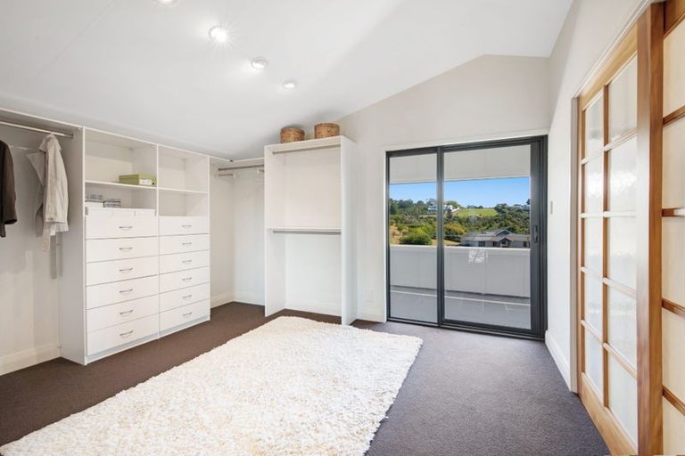 Photo of property in 52 Balboa Drive, Matakatia, Whangaparaoa, 0930