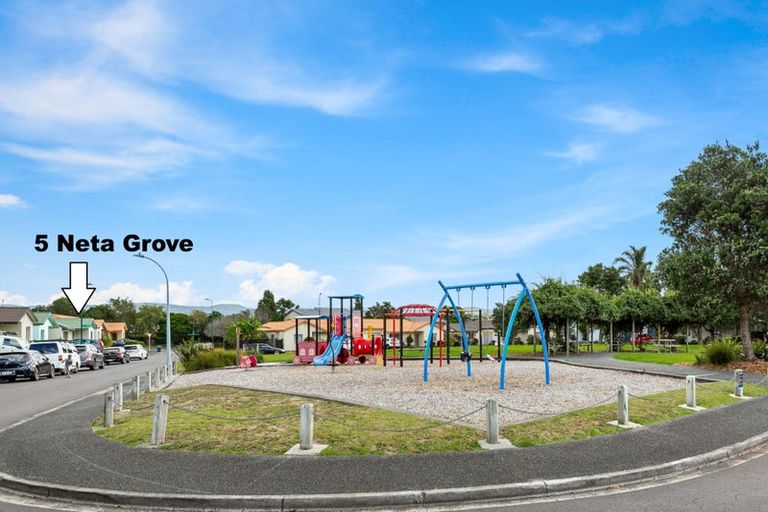 Photo of property in 5 Neta Grove, Henderson, Auckland, 0612