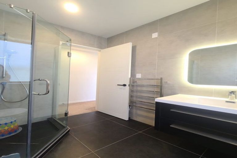 Photo of property in 1 Bight Road, Long Bay, Auckland, 0630