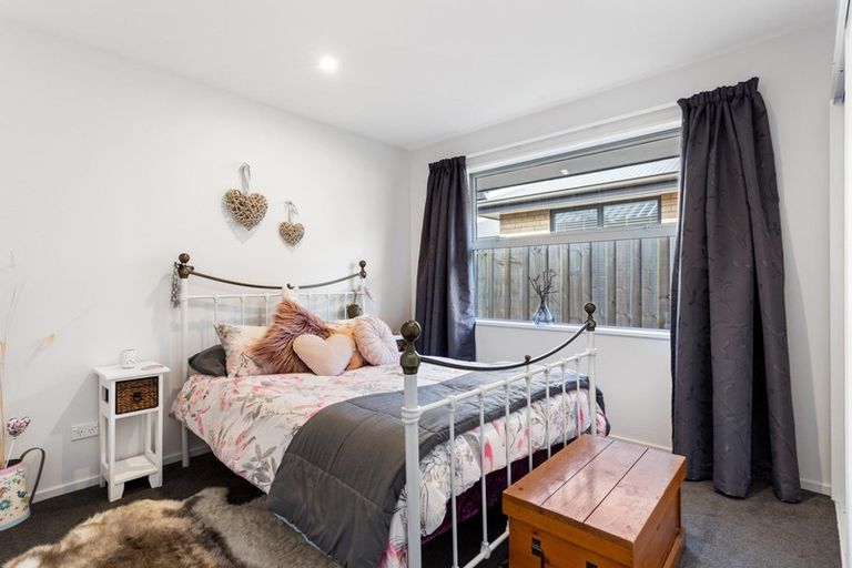 Photo of property in 71 Mary Ellen Street, Pegasus, 7612