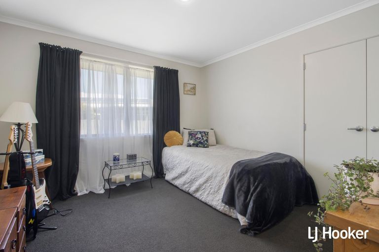 Photo of property in 32 Reel Road, Athenree, Waihi Beach, 3611