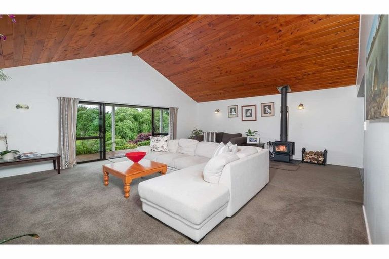 Photo of property in 68 Wiroa Road, Kerikeri, 0293