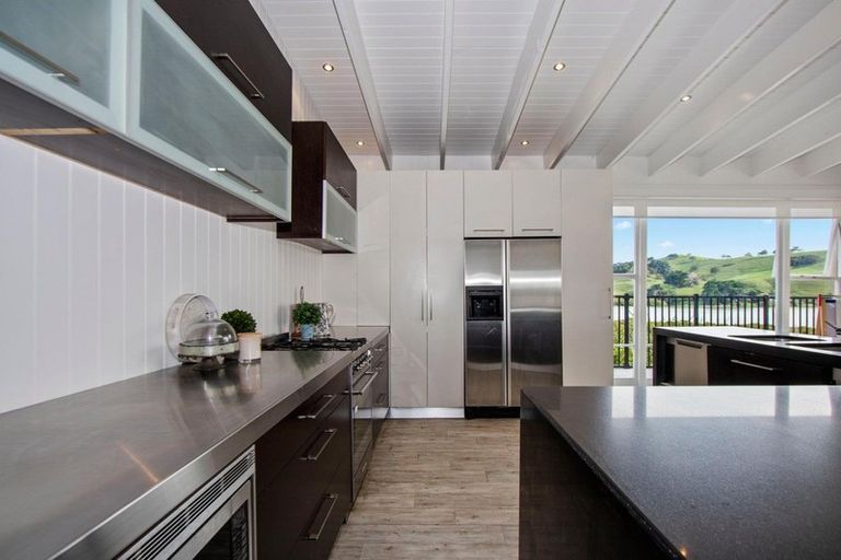 Photo of property in 133 Wharf Road, Port Albert, Wellsford, 0973