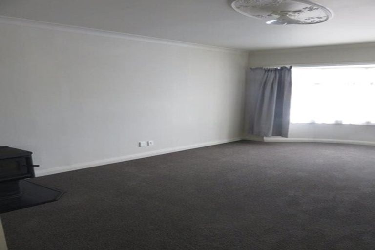 Photo of property in 402 Lyndon Road East, Hastings, 4122