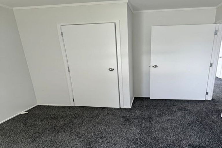 Photo of property in 1/42 Moncrieff Avenue, Clendon Park, Auckland, 2103