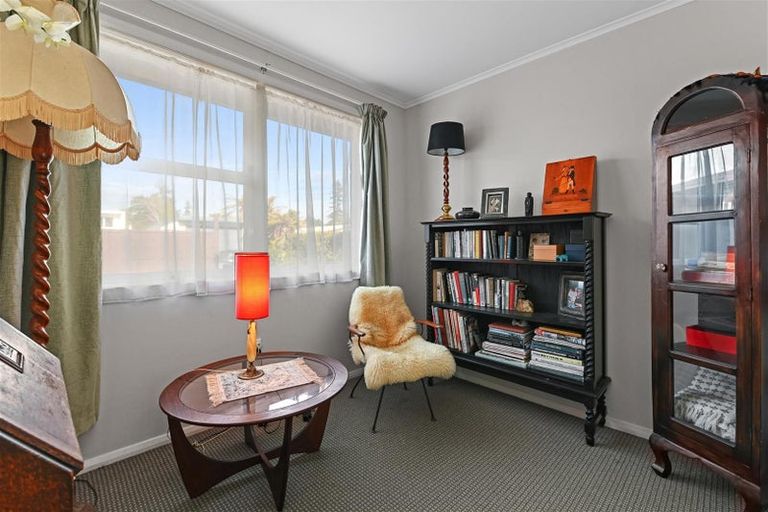 Photo of property in 28 Carlton Street, Glenholme, Rotorua, 3010