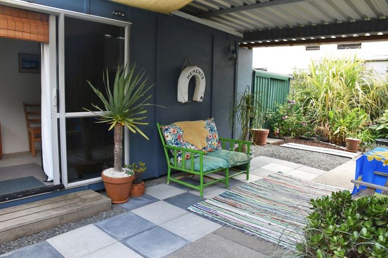 Photo of property in 6 Seaview Road, Paihia, 0200