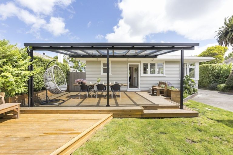 Photo of property in 53 Guy Avenue, Takaro, Palmerston North, 4410