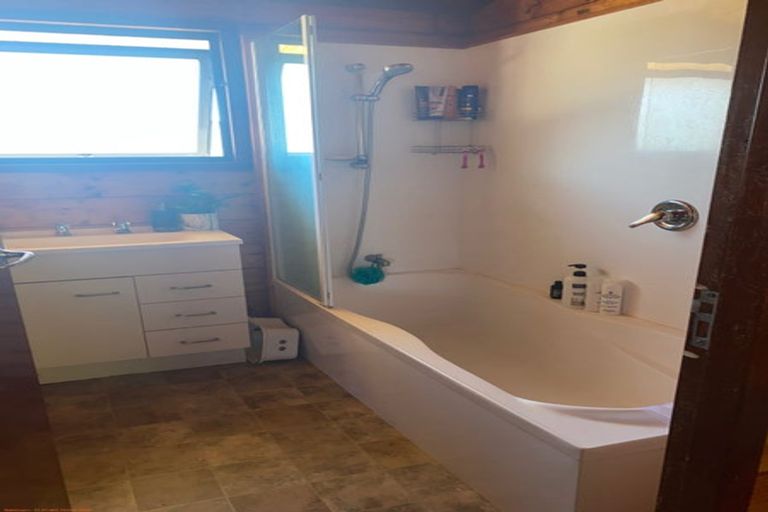 Photo of property in 27 Odlin Crescent, Nawton, Hamilton, 3200