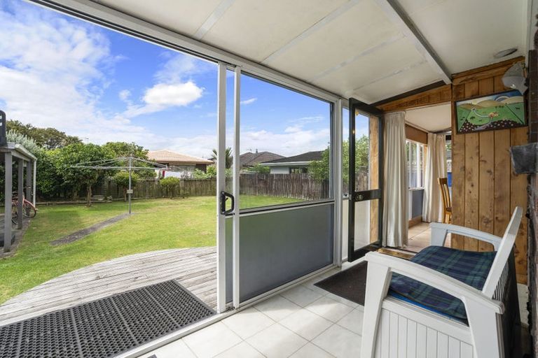 Photo of property in 5 Glengowan Place, Conifer Grove, Takanini, 2112