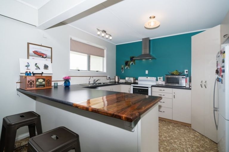 Photo of property in 26 Kennedy Avenue, Feilding, 4702