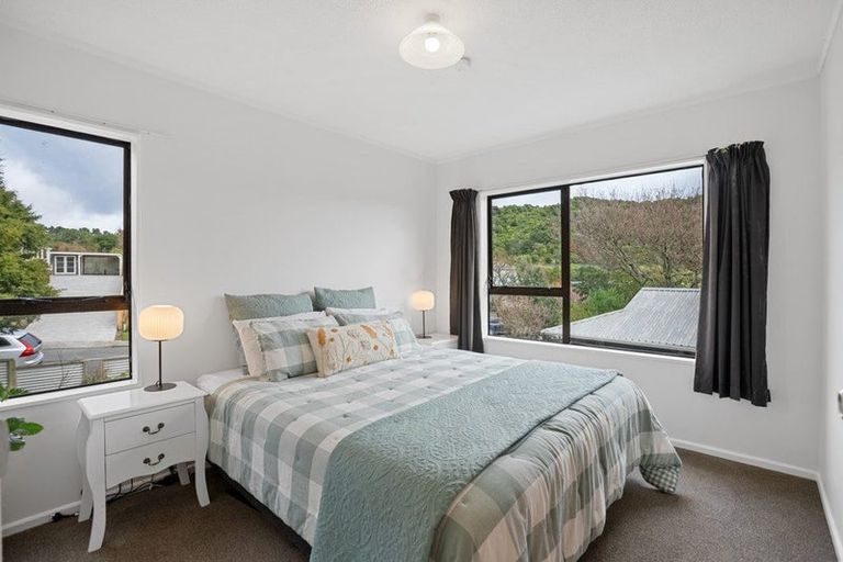 Photo of property in 24 Hookway Grove, Paraparaumu, 5032