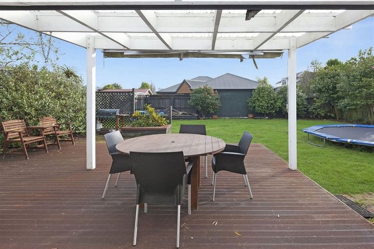 Photo of property in 27 Norwood Street, Beckenham, Christchurch, 8023