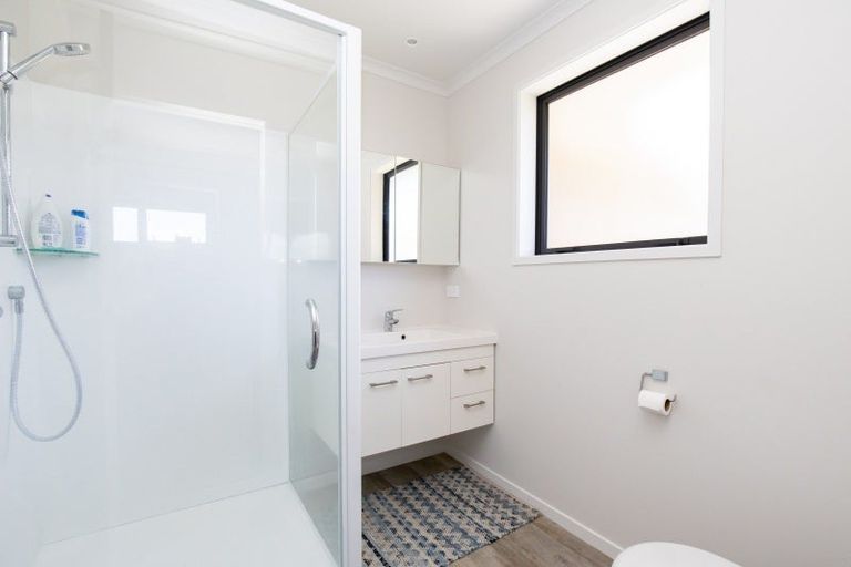 Photo of property in 18 Costello Drive, Ngatea, 3503