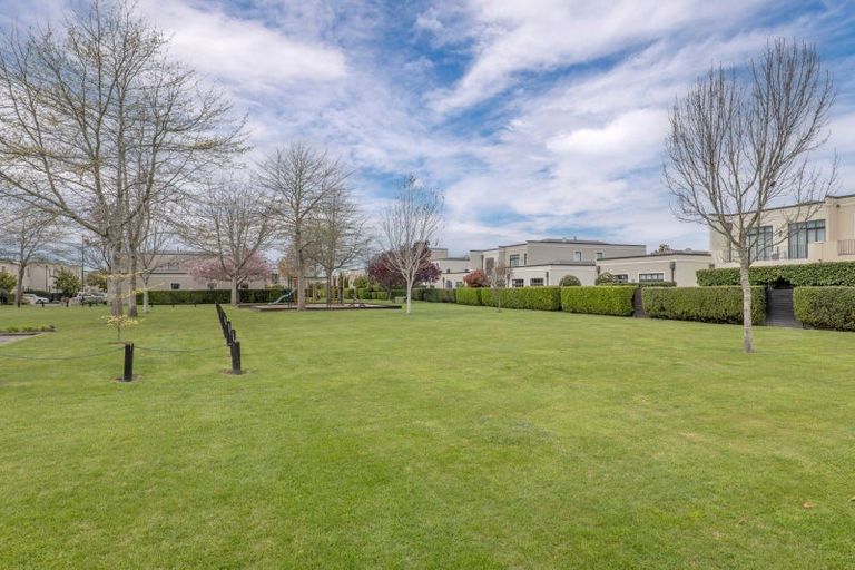 Photo of property in 58 Country Club Terrace, Northwood, Christchurch, 8051