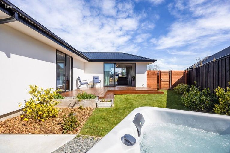Photo of property in 85 Te Kohanga Drive, Pegasus, 7612