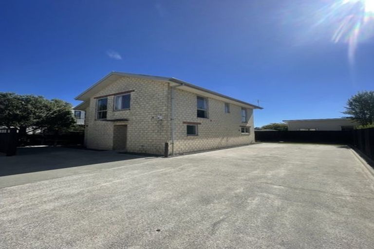 Photo of property in 8 Rex Street, Riccarton, Christchurch, 8041