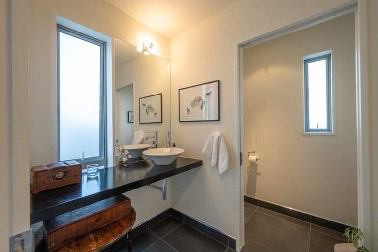 Photo of property in 64 Bay View Road, Atawhai, Nelson, 7010