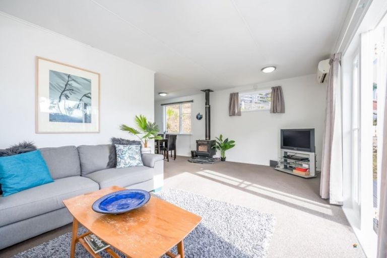 Photo of property in 16 John Street, Stokes Valley, Lower Hutt, 5019