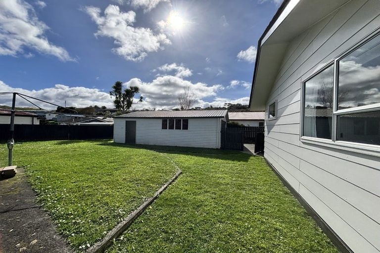 Photo of property in 91 Norana Road, Timberlea, Upper Hutt, 5018